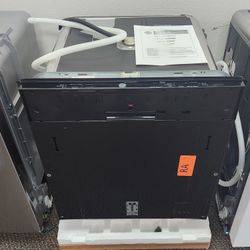 24 In Built-ln Custom Panel Ready ADA Top Control Tall Tub Dishwasher with Stainless Steel Tubland 51dBA