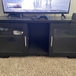 Entertainment Stand 