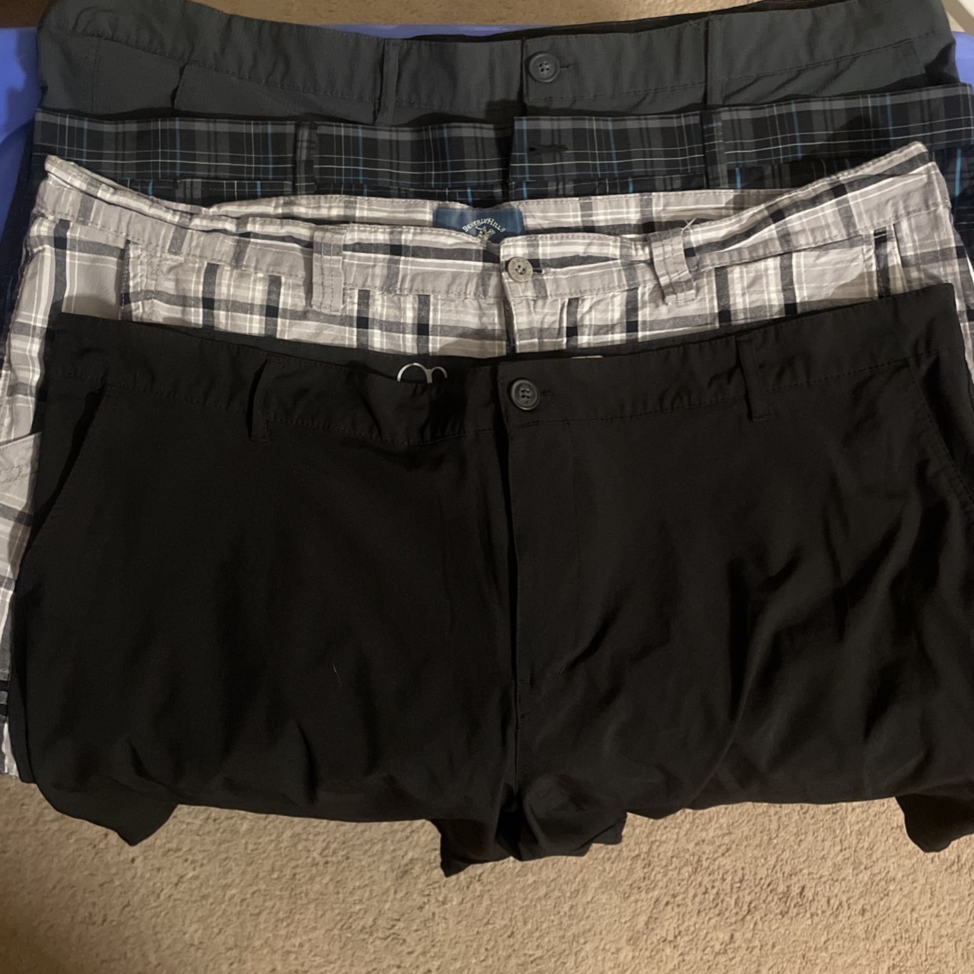 Lot of 4 Mens Golf Shorts Size 46