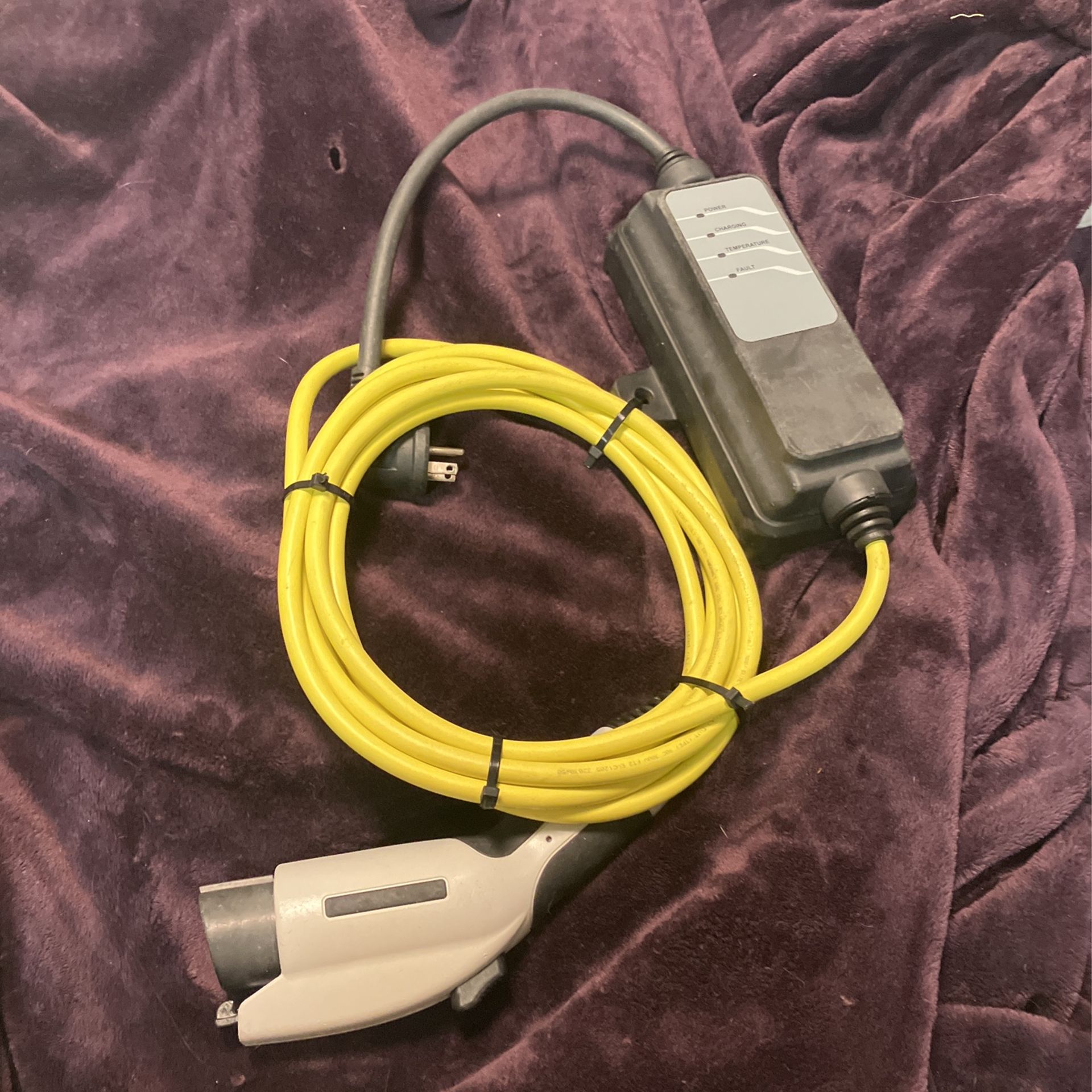 Delphi BMW Hybrid Car Ev Charger i3, i5, i8 330e, 530e, 740e, X5, X3 Series.