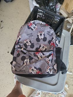 Minnie mouse backpack
