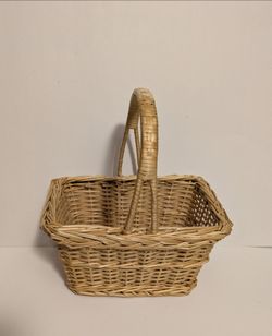 Basket Woven Natural Wicker Basket with Handle Home Decor Storage