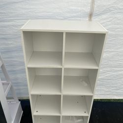 White Shelf 