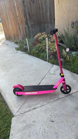 Razor Black Label E90 Electric Scooter - Pink, for Child Ages 8+ and up to 120 lbs, up to 10 mph
