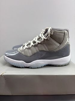 Air Jordan 11 Retro Cool Grey Sneakers