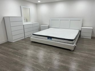 Bedroom Set ( Juego De Cuarto)🌟Sold separately too🌟Fast delivery