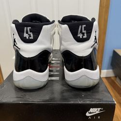 Jordan 11 Retro High Concord - Size 10.5