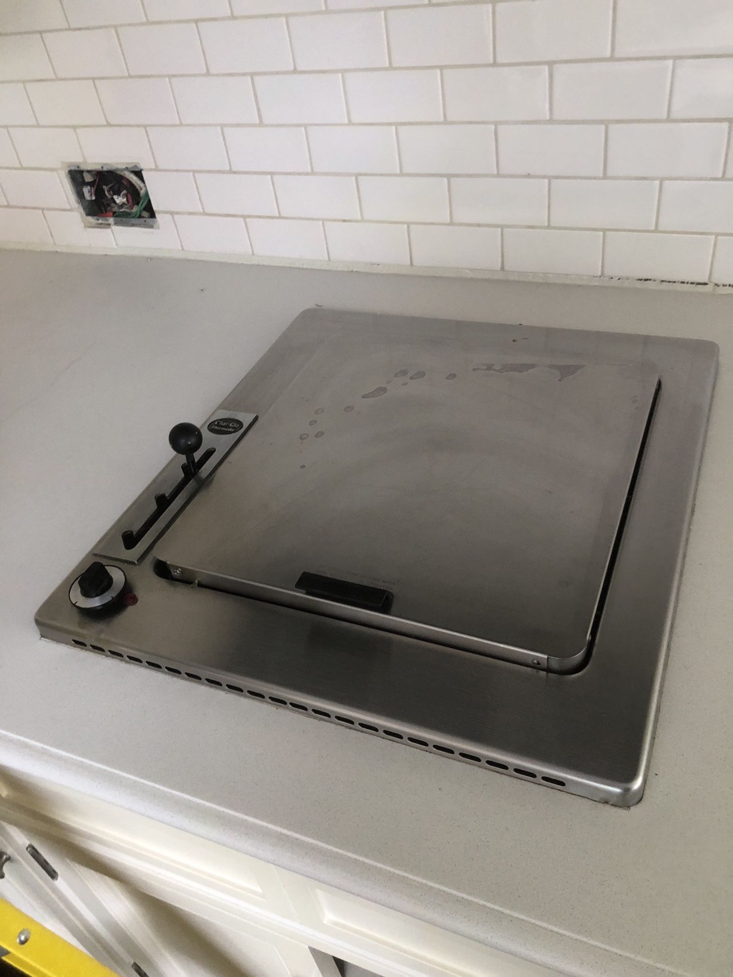 Char-Glo Countertop Gas Grill