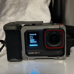 Insta 360 Ace Pro