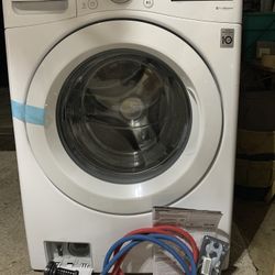 LG Washer And Dryer (Stackable) [NEW]