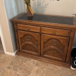 Buffet Cabinet 