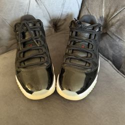 Jordan 11 Retro Low 72-10