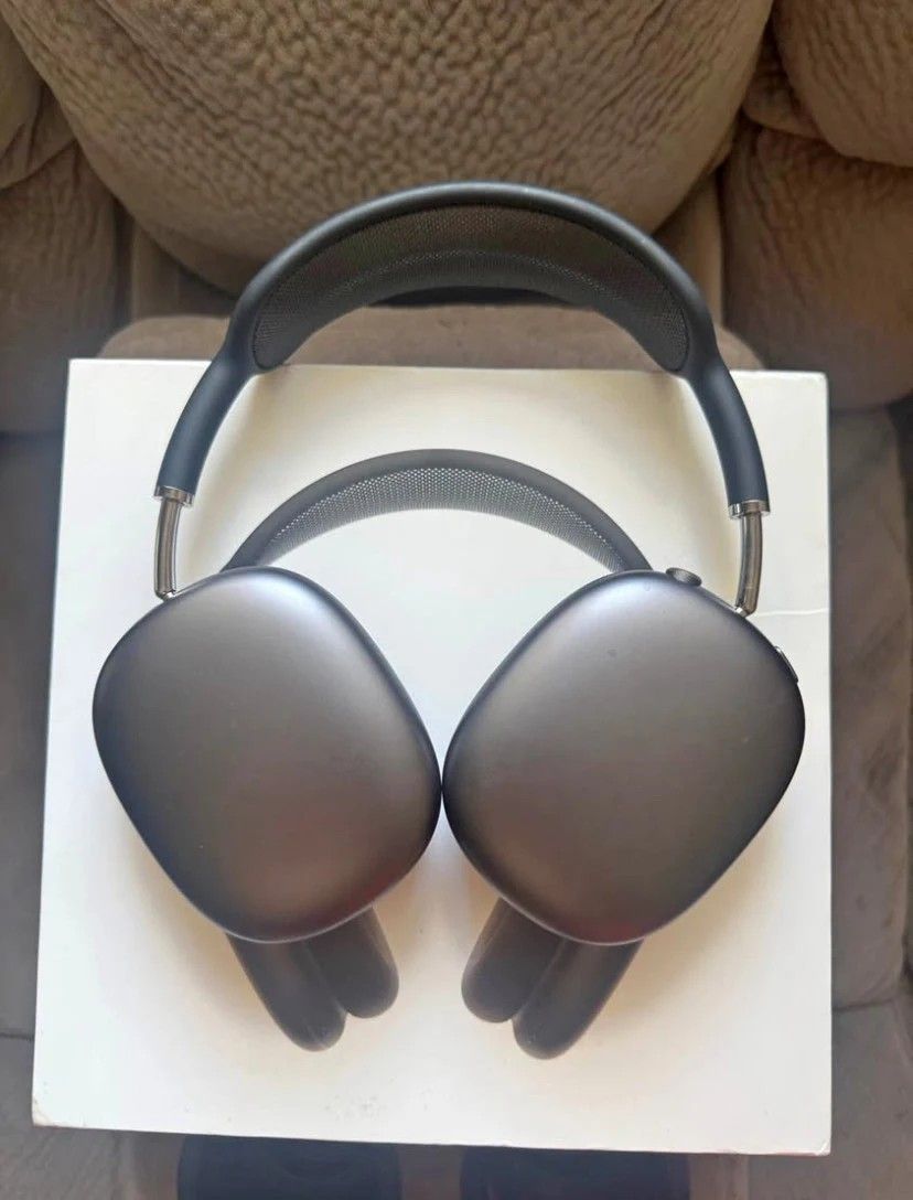 Apple AirPods Max