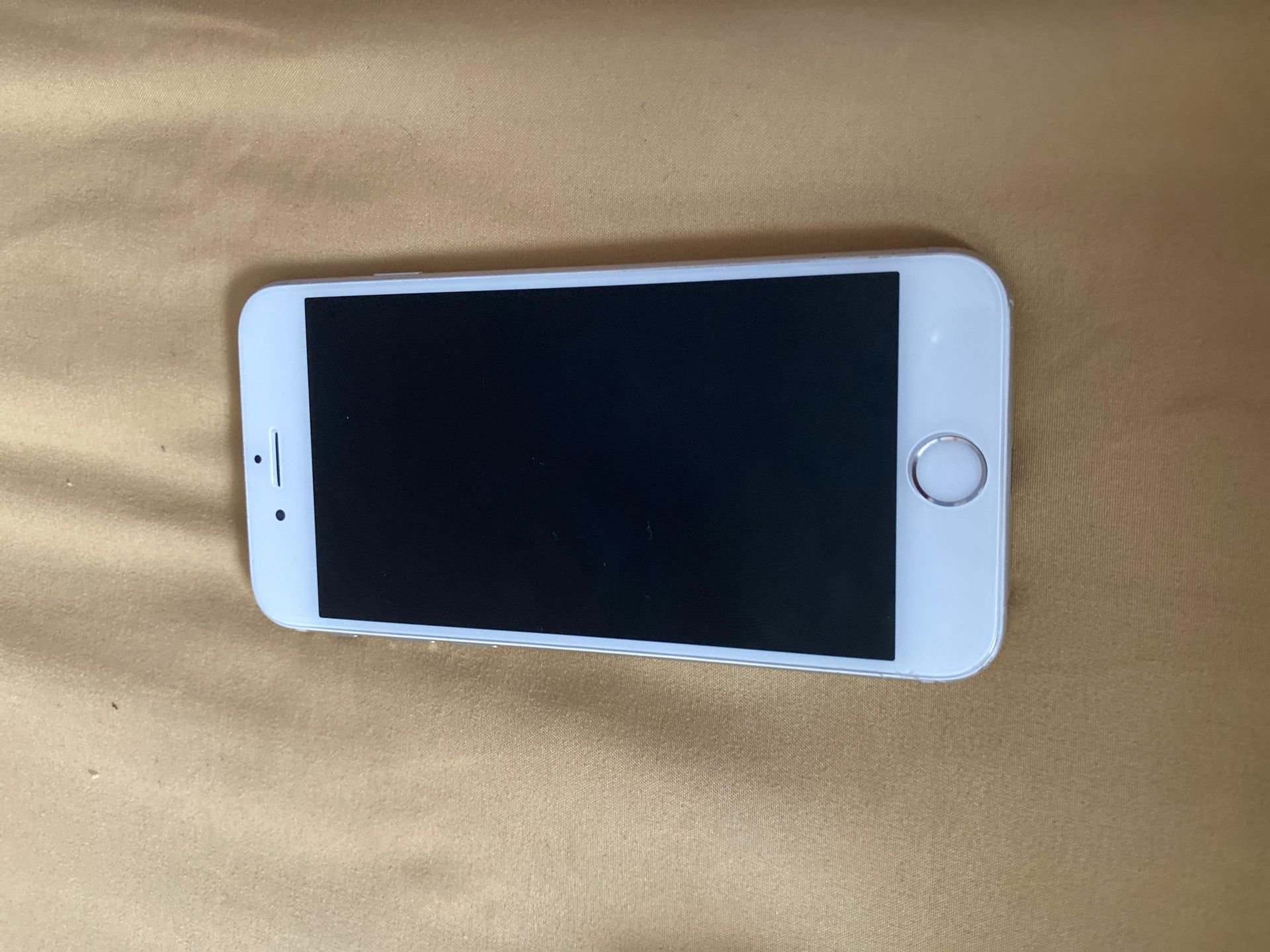 Silver iPhone 6 32gb