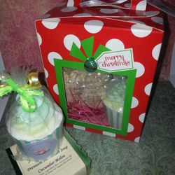 Xmas gift set soap and bath fizzy