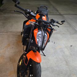 Ktm Duke (contact info removed) 🍊