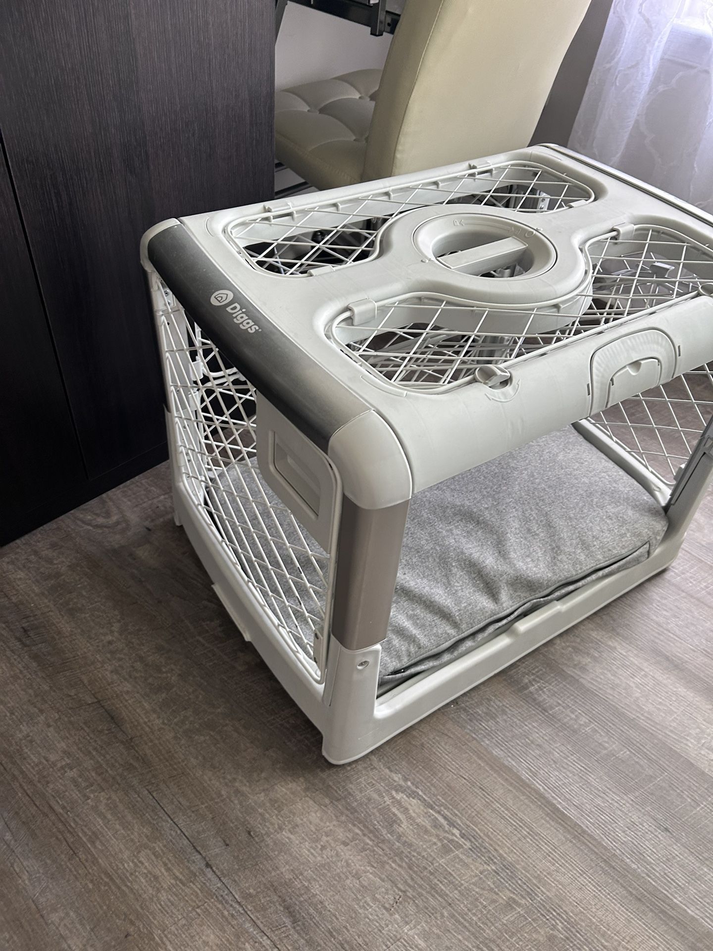 Diggs Crate for Sale in Owings Mills, MD OfferUp