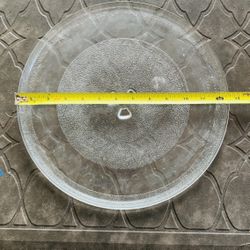 Microwave turntables and racks