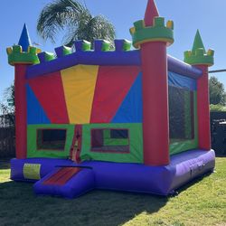 FULL SIZE COMMERCIAL GRADE BOUNCE HOUSE FOR SALE