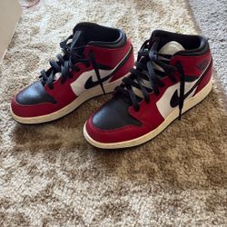 Jordan 1’s Mid