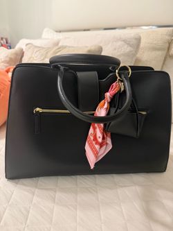 Black Structured Handbag with Gold Hardware