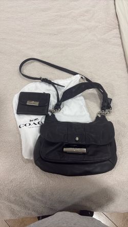 Coach purse and matching wallet