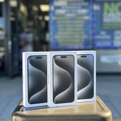 iPhone 15 Promax Gently Used 256gb Unlocked Available 