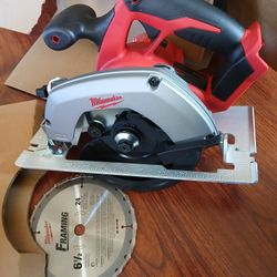 M18 Milwaukee Circular Saw  61/2 Model 2630-20