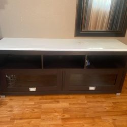 Tv Stand With Quarts Top 