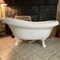 Brand New Clawfoot Soaker Bathtub 