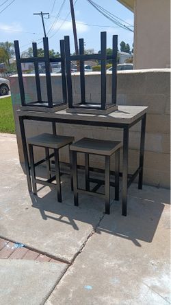 Dinning table