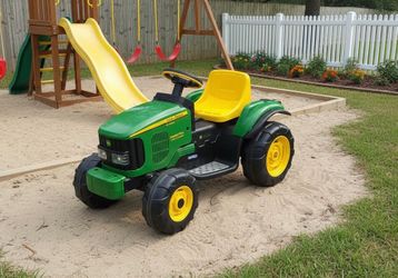 John Deere Peg Perego Green Tractor with 20V Black & Decker Battery Adapter! Works great! Requires a 20V Black and Decker like the one shown in last p