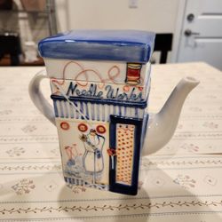Needle Works Ceramic Mainstreet Store Fronts Tea Pot Vintage, MSRF inc , good condition, no damage 