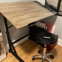 Adjustable Artist Desk 