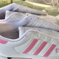Adidas Size 5 Women’s Shoes