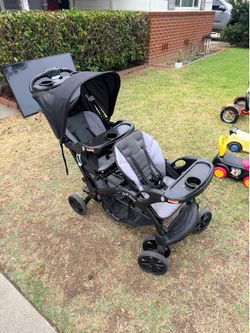 Baby trend Sit n’ Stand Stroller