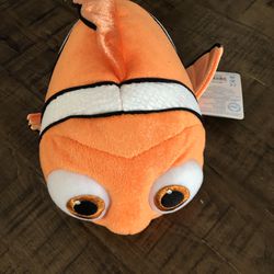 Finding Nemo Plush 15” Clown Fish Large DISNEY STORE Original Stuffed Animal Toy