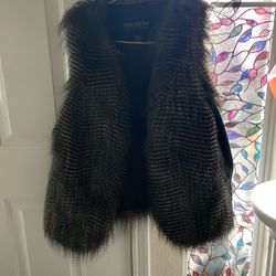 Used Only Twice Woman Vest Sleeveless 