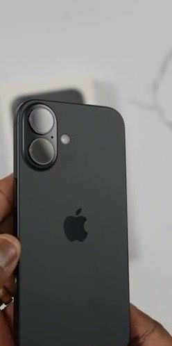 iPhone 16 and ps5