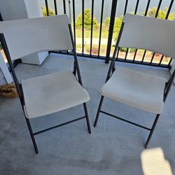 2 Chairs