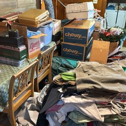 House In Dundalk, selling everything pennies on a dollar a lot of old stuff here