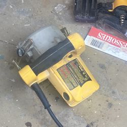 Dewalt wet And Dry Saw Tile ,Mason, Granite Corded