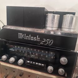 McIntosh 250 amplifier & MX 113 Preamp