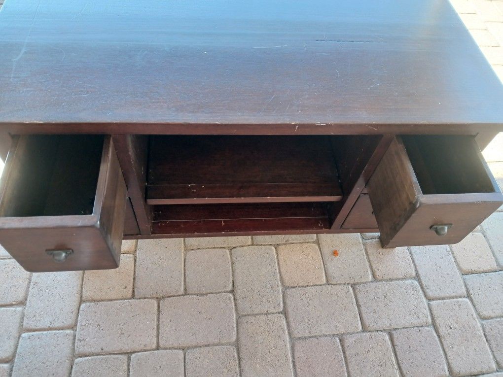 Entertainment Center/ Table