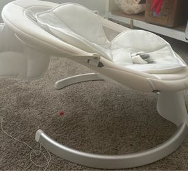 Baby swing
