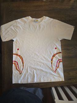 Bathing Ape T-Shirt size Lg