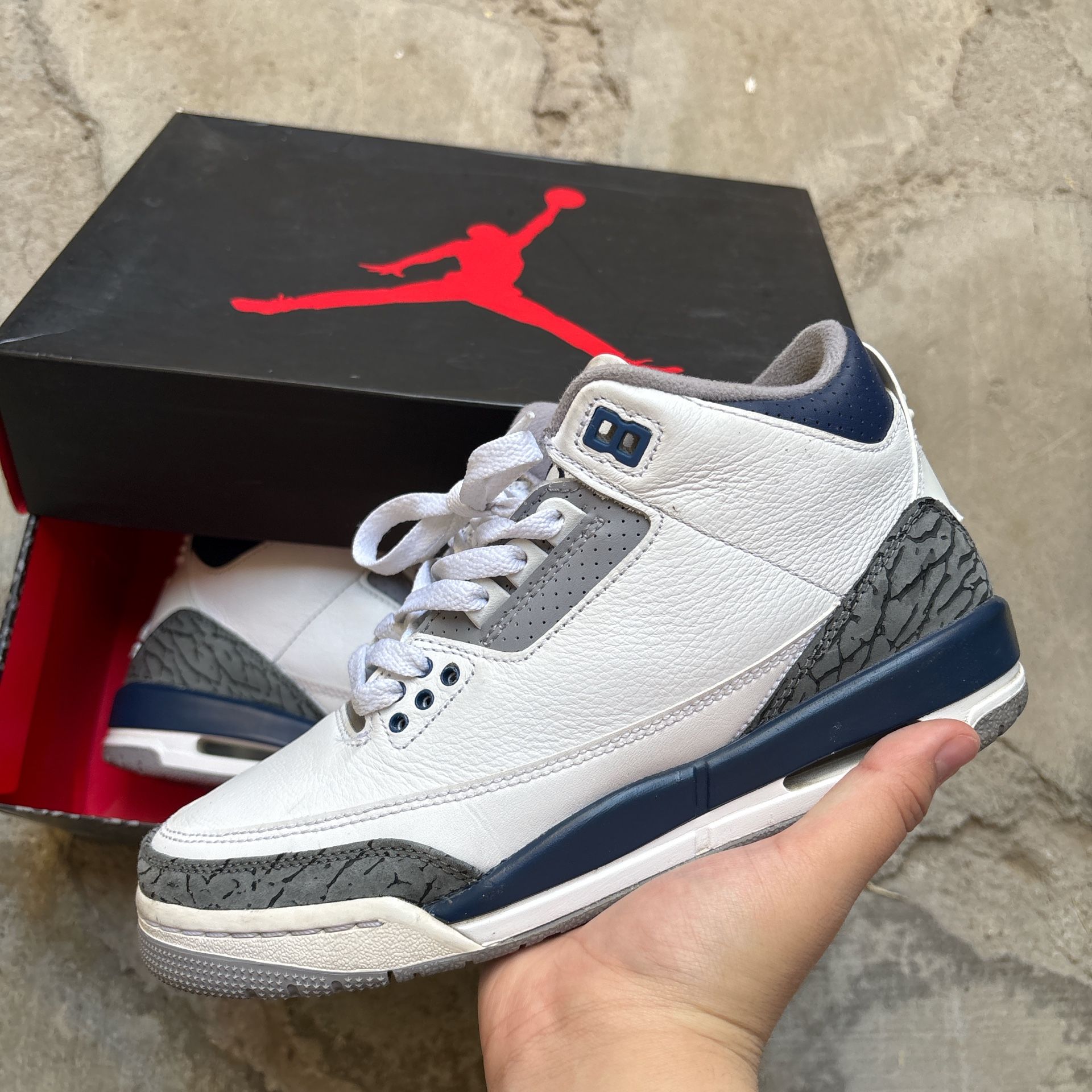Jordan 3 Midnight Navy