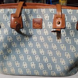 Vintage Dooney & Bourke Bag