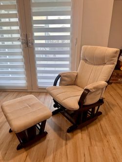 Glider Rocking Chair with Ottoman