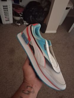 Puma mens size 9.5